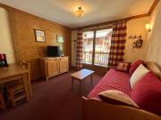 Appartement à Lanslebourg-Val Cenis, résidence Les Alpages, 4 pers, piscine, sauna, parking inclus - FR-1-508-286