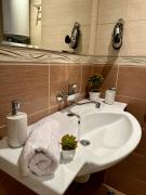 Top St. St. Constantine and Helena