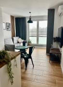 Apartament Przytuly 4, self check in, parking, blisko lotniska