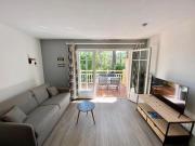 Appart moderne grande piscine Lacanau océan pinède