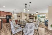Hidden LakeFront -New Build-Private Beach-Fast WiFi