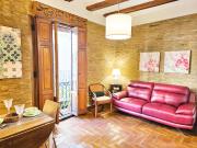 Bello apartamento cerca de la Plaza Redonda