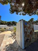 Angolo Mare Apartments & Rooms