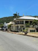 Top Cooktown
