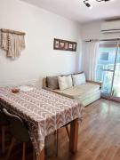 Departamento temporal catedral con cochera a 100 metros para autos chicos - medianos