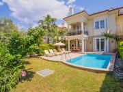 Çalışta Denize Sıfır 10 Kişilik Villa Starfish 3