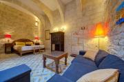 Top Cospicua