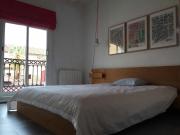 Beautiful & Bright Apartment Near Ramblas