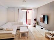 Apartamento, piscina y parking Granada Tico Medina