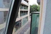 6 bedroom in a 3 apartment building complex, great for large group bookings, central London location