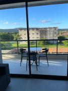 Apto inteiro 2 quartos, condomínio com piscina aquecida