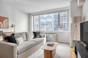 Chelsea 1br w doorman gym nr High Line NYC-677