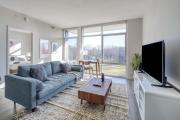Fairfax 1br w elevator pool nr bus stops WDC-773