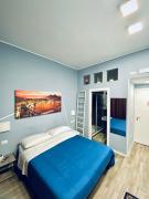 Top Naples