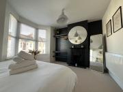 Restored Victorian Home with Private Garden Restored Victorian Home with Private Garden