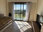 Depto frente al golf y mar