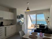 RÉF 335 - PORT-LOUIS appartement vue mer type 3 avec balcon