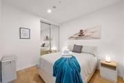 Brunswick 1-Bedroom Gem by Short & Long Stays