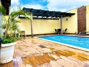 Casa com piscina e duas suítes perto do Parque Lagoa Quente