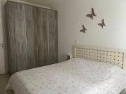 Apto a 400 m da praia da Enseada