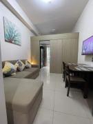 Shore Residence Mall of Asia Direct pool