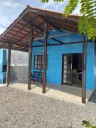 Casa Azul aconchegante, próx. a praia, Wi-Fi 300mb