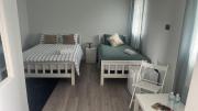 Studio - Sleeps 3 - Pet Friendly