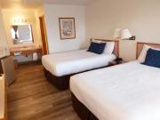 Harbor Inn