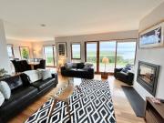 Sea Haven - My Tranquil Costal Retreat - Commanding Views