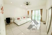 CosyStay - Hijayu Sendayan, Seremban - Family, Spacious with Free Parking, WiFi
