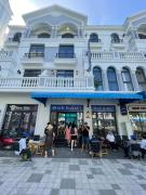 Beach Hotel Grand World (La La Homestay)