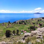 Dawn House - Lago Titicaca
