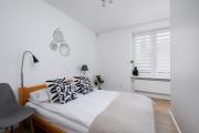 Apartment Kotlarska Cracow by Renters