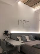 VESUCHARME SUITE Luxury Room