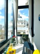 Harmony Studio - Elegant Escape Near Ateneu