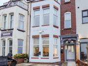 Frankies Seaview 5 Frankies Seaview 5