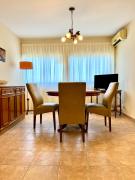 Departamento frente al Shopping ,B 8