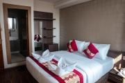 Kusum Airport Hotel