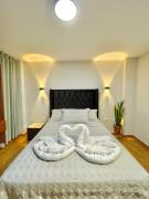 Jultom Inn Hotel & Suites