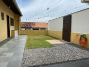 B958 - Casa de praia com 3 quartos em Bombinhas SC