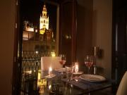 Luxury Apartment with views to Alcazar, Cathedral and Giralda.