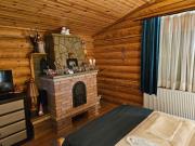 Cabana Alesia, relaxare la poalele Raraului