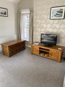 2 Bedroom Central Apartment with Private Parking (Shared Kitchen) Portrush 2 Bedroom Central Apartment with Private Parking (Shared Kitchen) Portrush