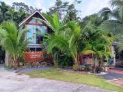 Alaska pool cafe&homestay2