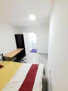 Ensuite room free parking