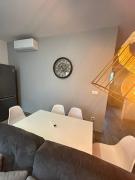 Bella Vista, parking gratuit, 5 min Auxerre