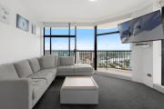 Imperial Surf Modern Beachfront Apartment - CoastHM