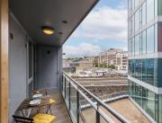 Centrally located, comfy 2-bed 2-bath apt