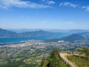 Appartement spacieux T2 refais à neuf proche centre