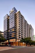 Meriton Suites Canberra
